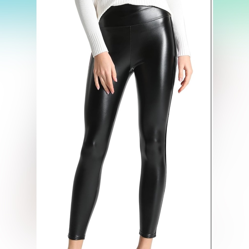 Women’s leather leggings L